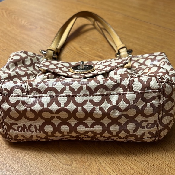 Cream and brown C’s mini purse - Picture 6 of 14